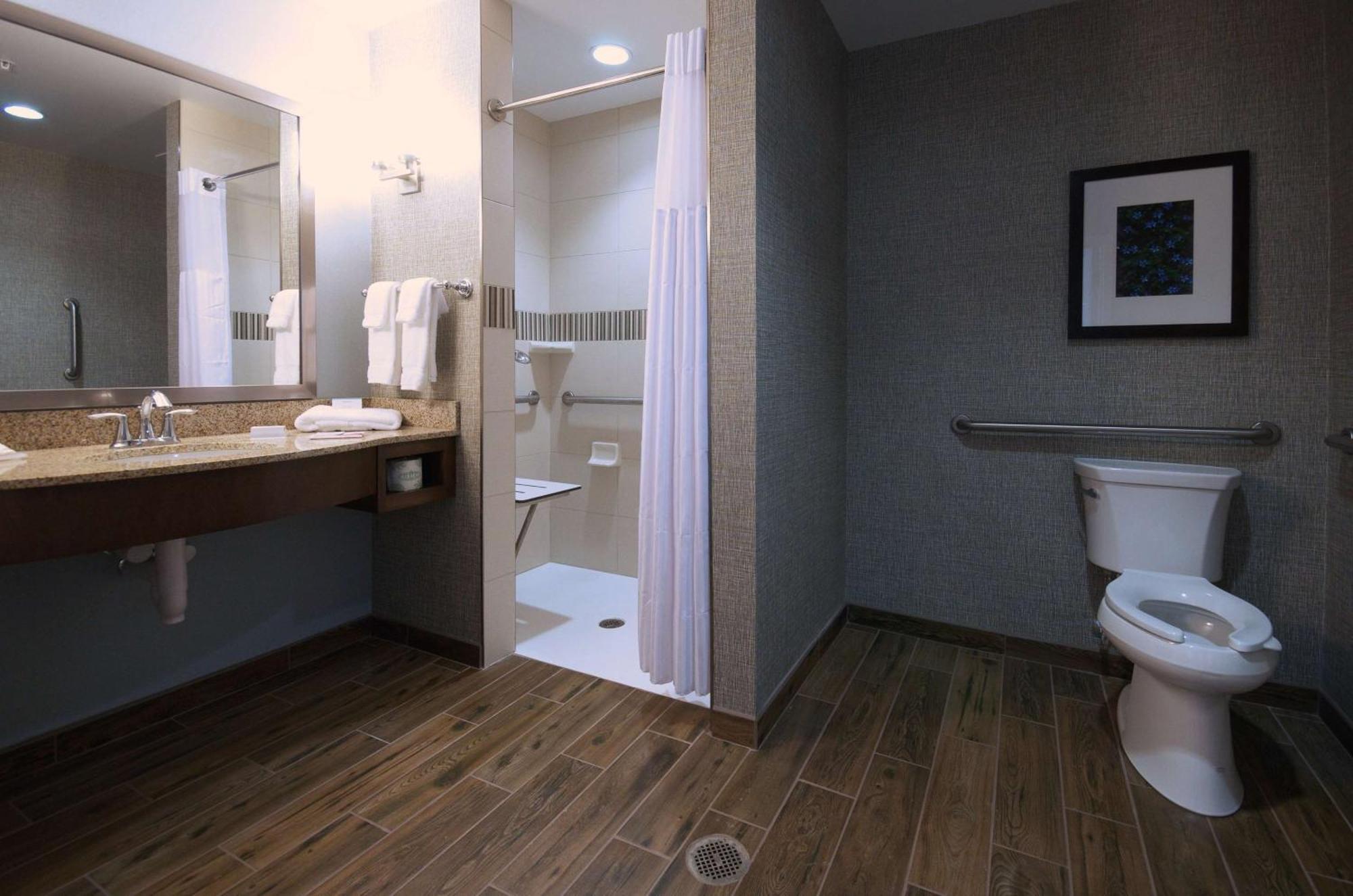 Hilton Garden Inn Hickory Εξωτερικό φωτογραφία