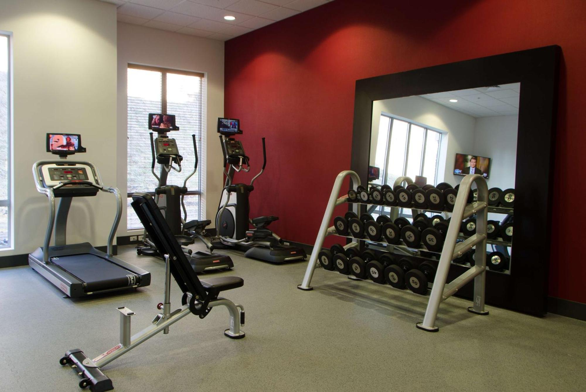 Hilton Garden Inn Hickory Εξωτερικό φωτογραφία