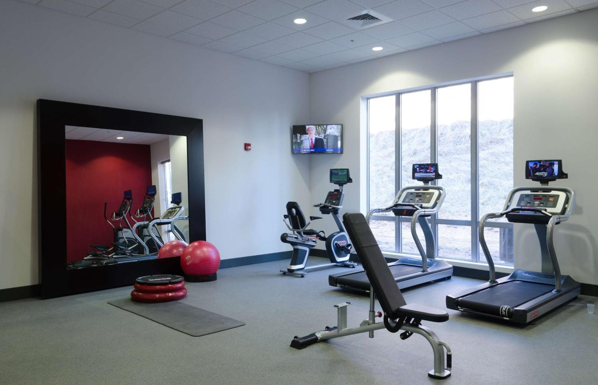 Hilton Garden Inn Hickory Εξωτερικό φωτογραφία